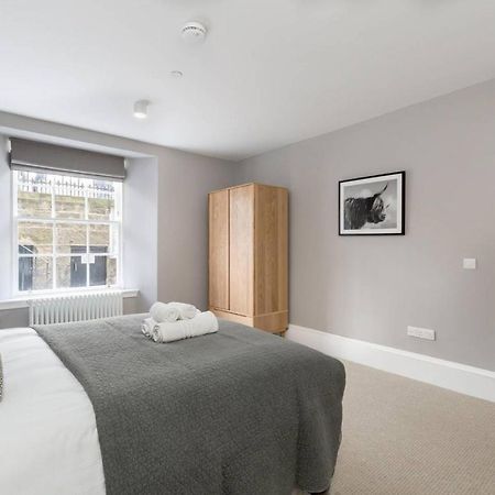 Joivy Luxurious 2Br Home Near Haymarket Station Edinburgh Bagian luar foto