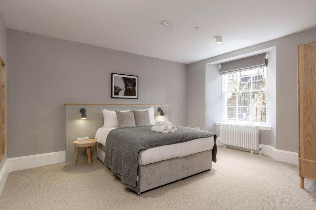 Joivy Luxurious 2Br Home Near Haymarket Station Edinburgh Bagian luar foto