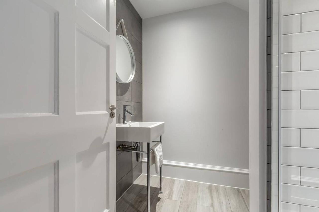 Joivy Luxurious 2Br Home Near Haymarket Station Edinburgh Bagian luar foto