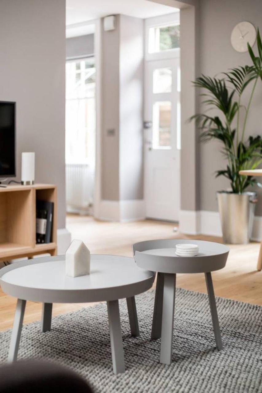 Joivy Luxurious 2Br Home Near Haymarket Station Edinburgh Bagian luar foto