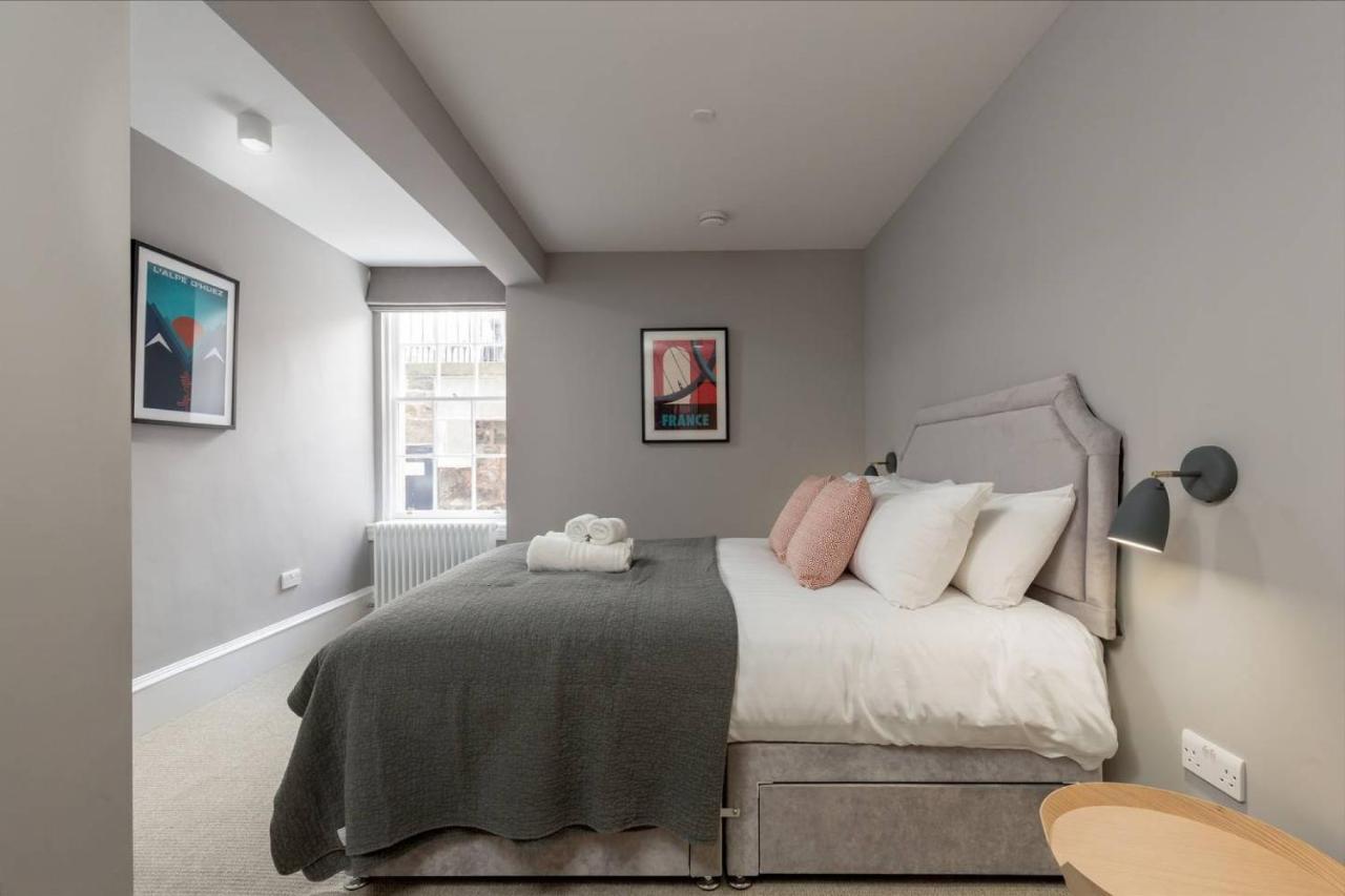 Joivy Luxurious 2Br Home Near Haymarket Station Edinburgh Bagian luar foto